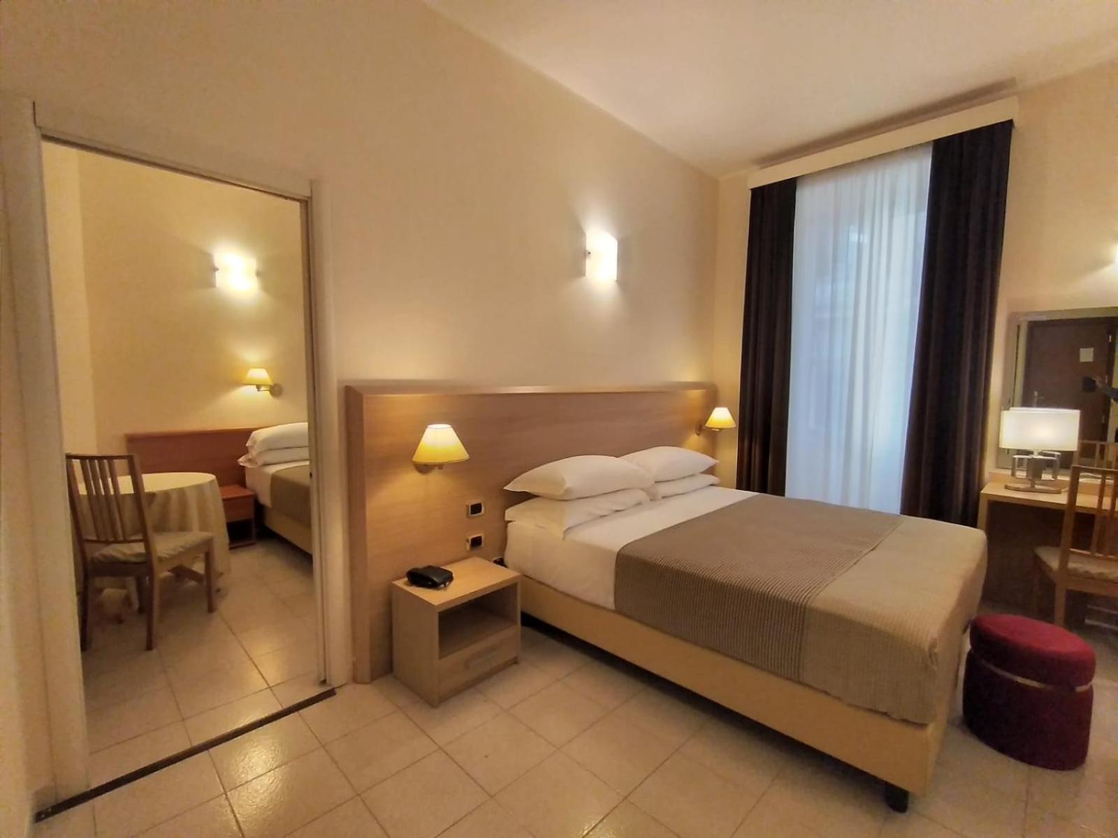 Hotel Principe Eugenio Rome Buitenkant foto