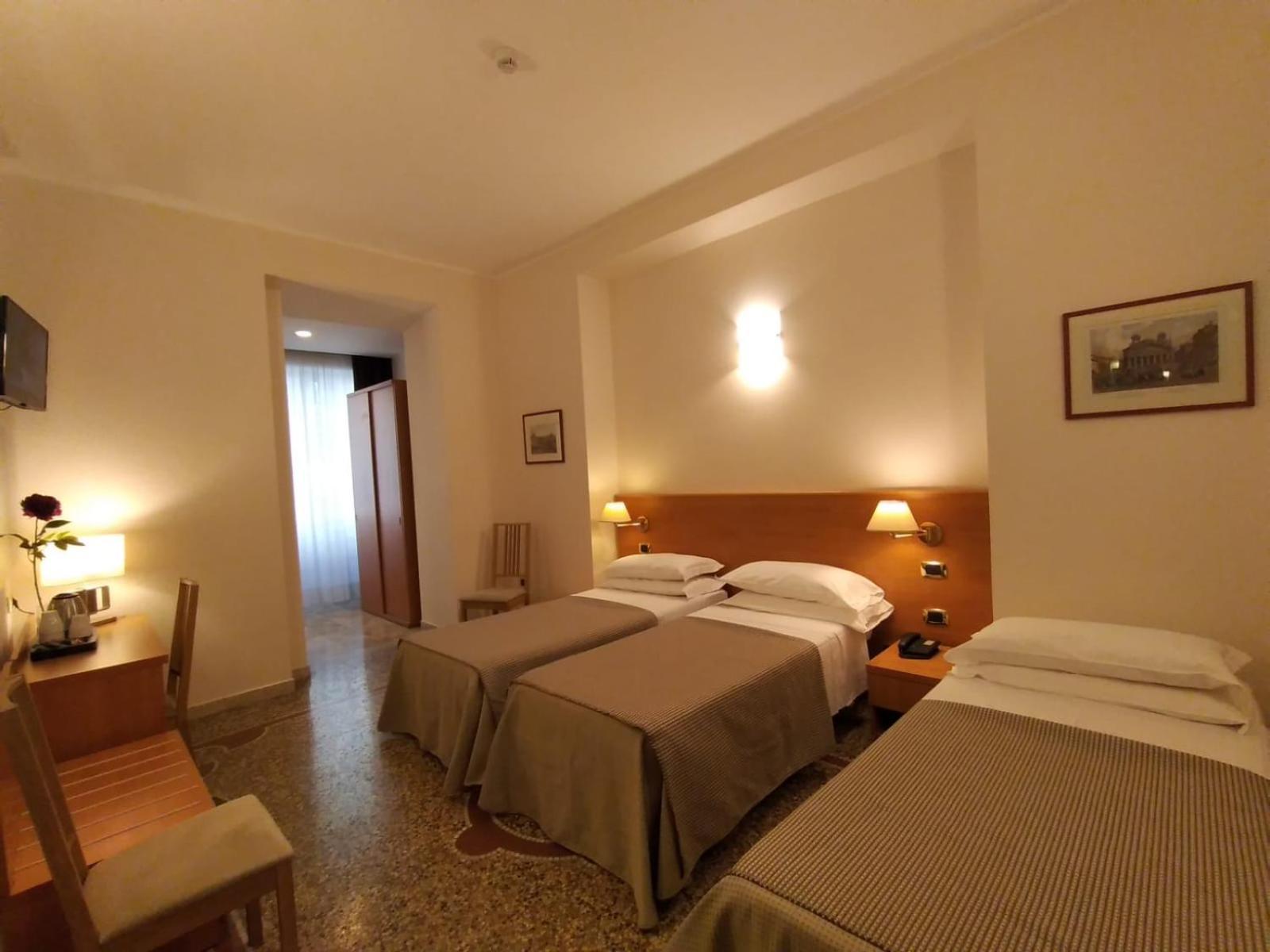Hotel Principe Eugenio Rome Buitenkant foto