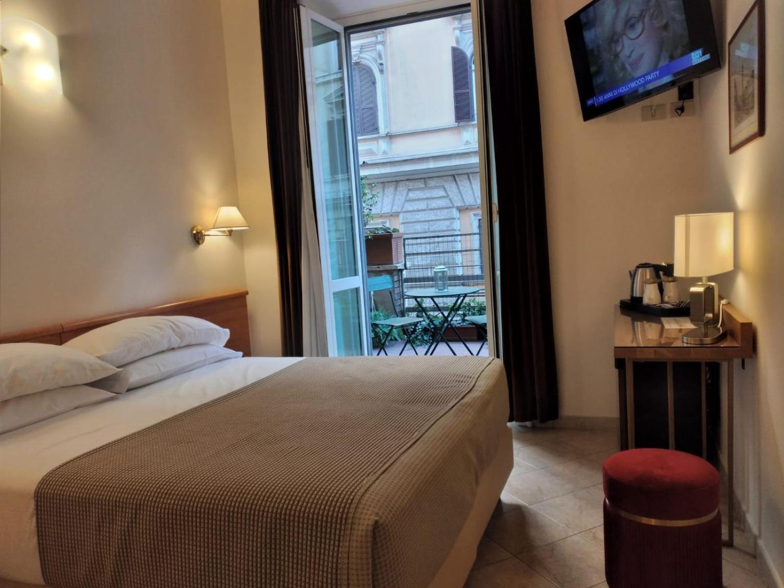 Hotel Principe Eugenio Rome Buitenkant foto