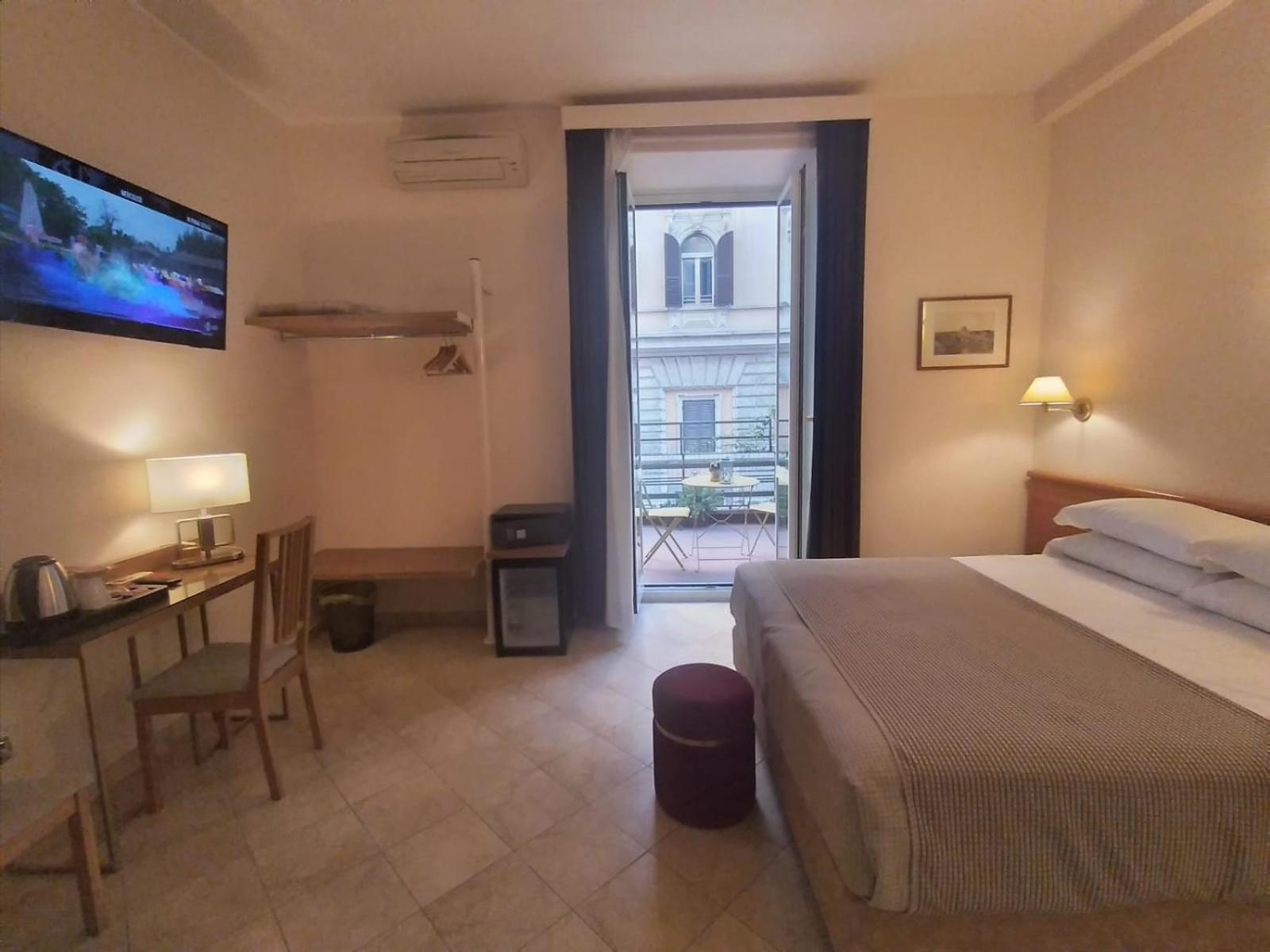 Hotel Principe Eugenio Rome Buitenkant foto