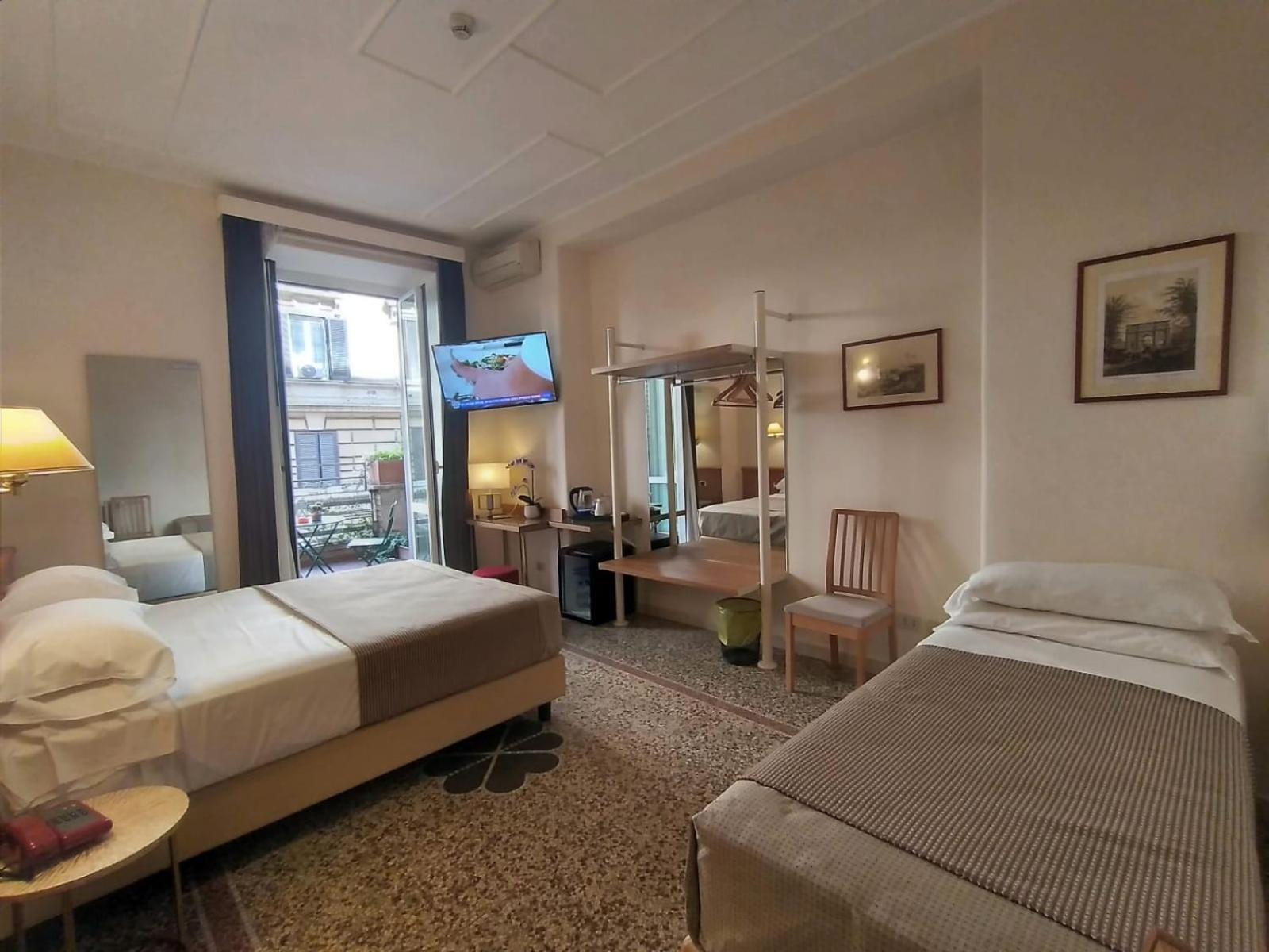 Hotel Principe Eugenio Rome Buitenkant foto