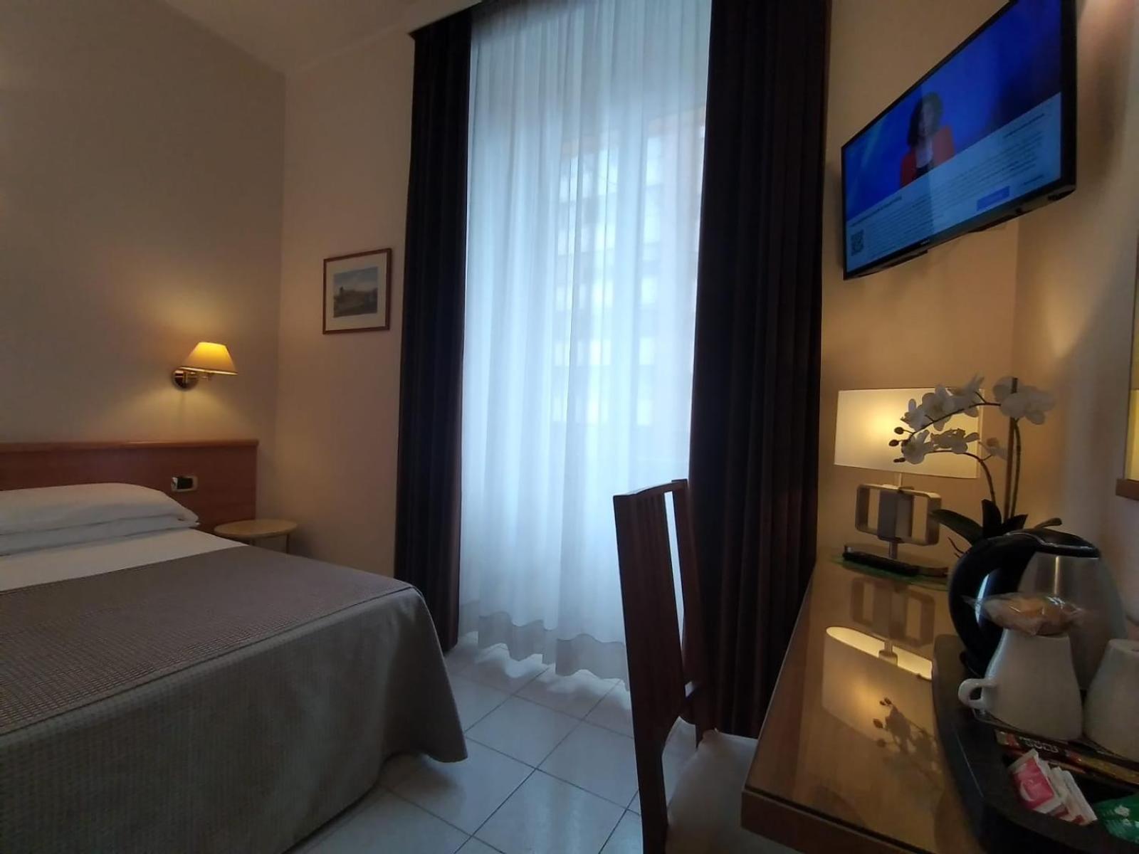 Hotel Principe Eugenio Rome Buitenkant foto