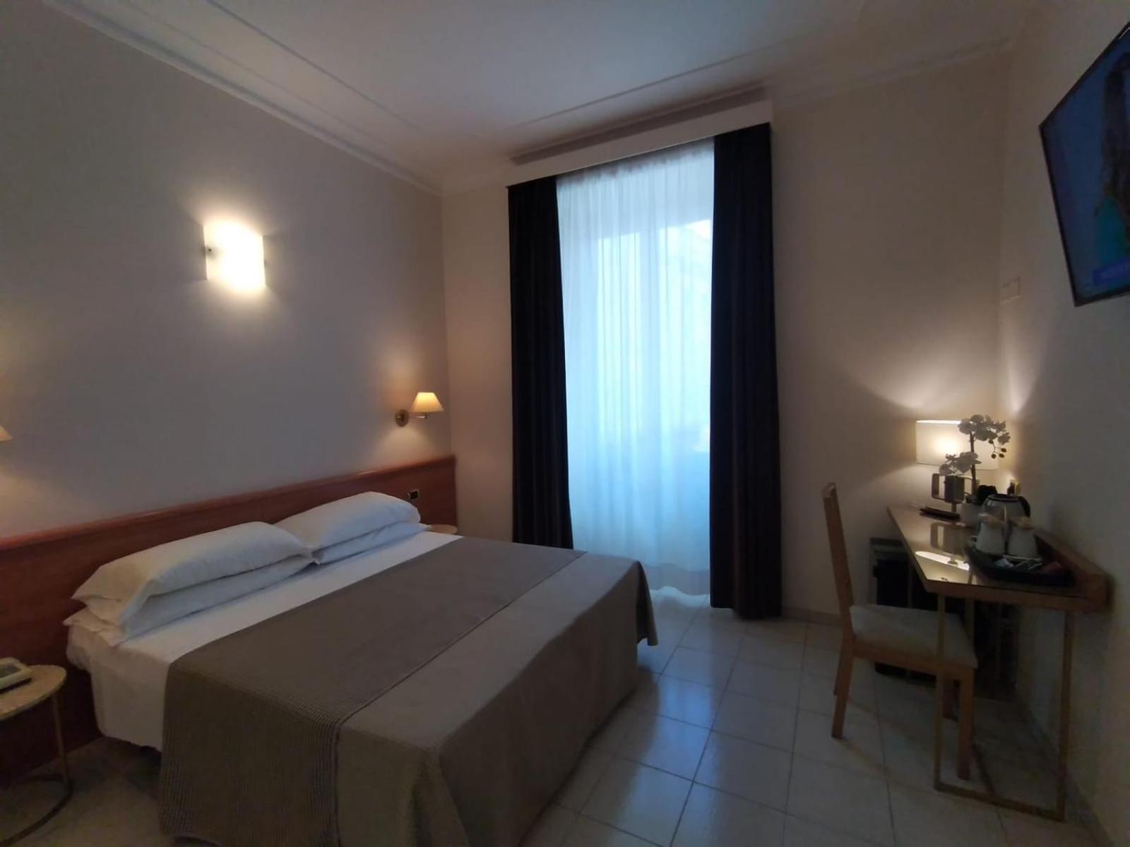 Hotel Principe Eugenio Rome Buitenkant foto