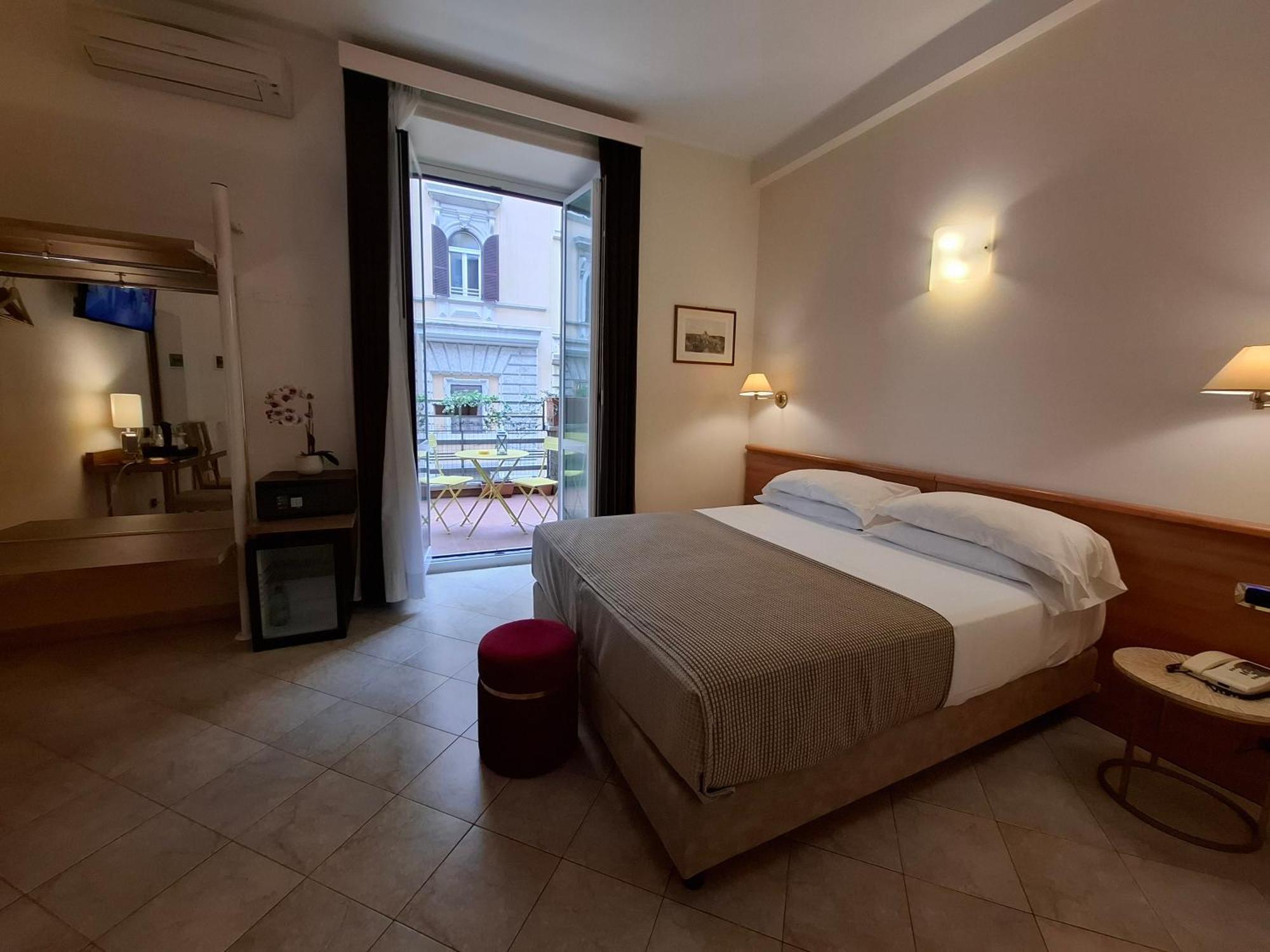 Hotel Principe Eugenio Rome Buitenkant foto